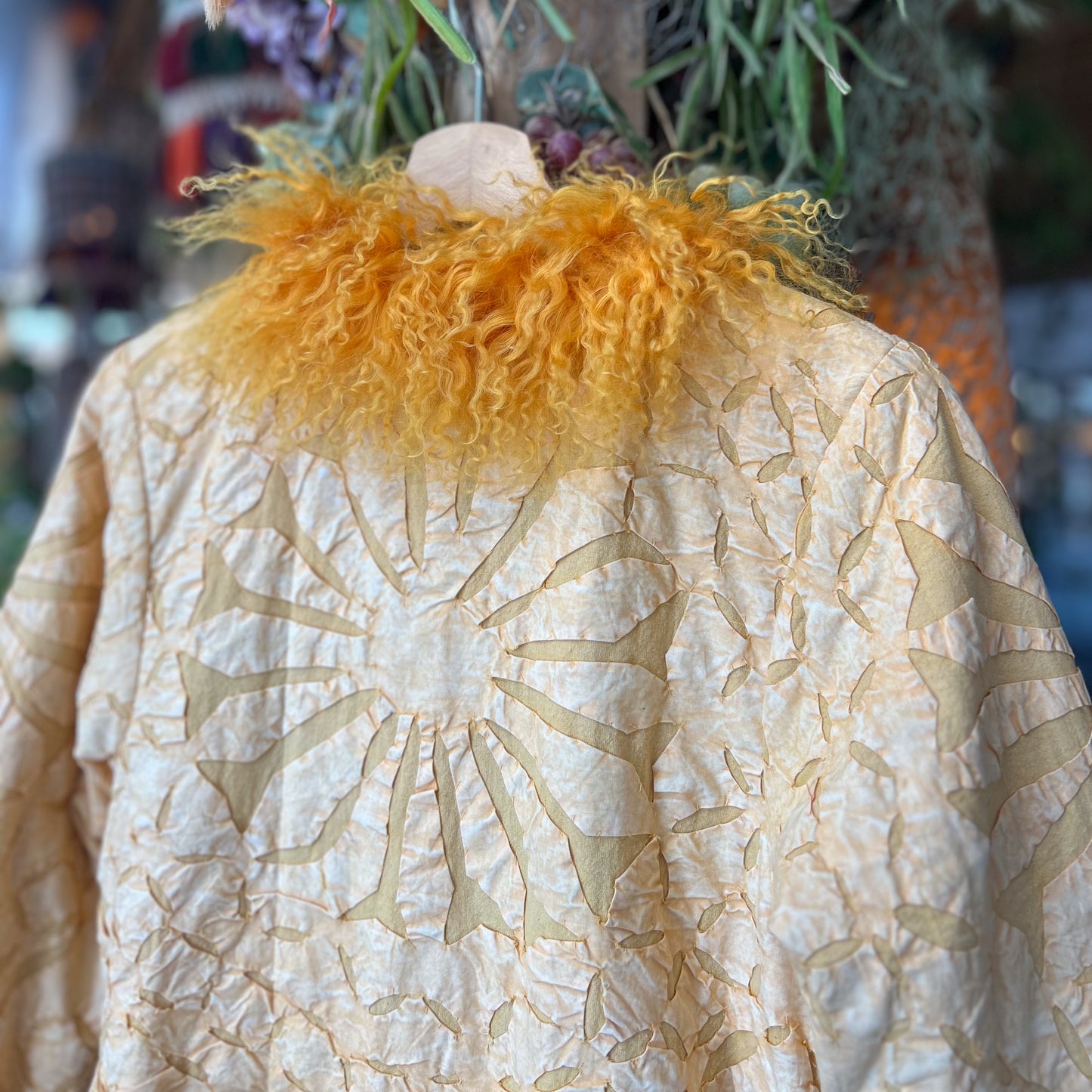 Abrigo Quetzali - World Family Ibiza