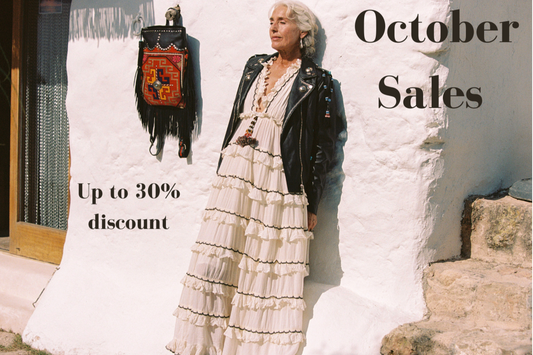 “October Sales” en World Family Ibiza con descuentos únicos en distintas prendas y accesorios durante un mes