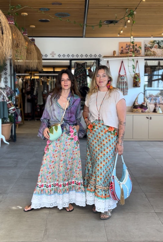 Vuestros favoritos del momento: bolsos y prendas con alma bohemia que cuentan historias a través de cada detalle