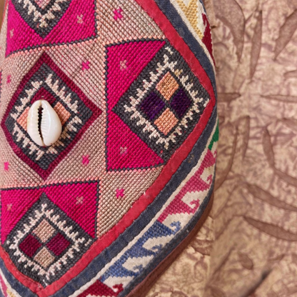 Abrigo Quetzali - World Family Ibiza