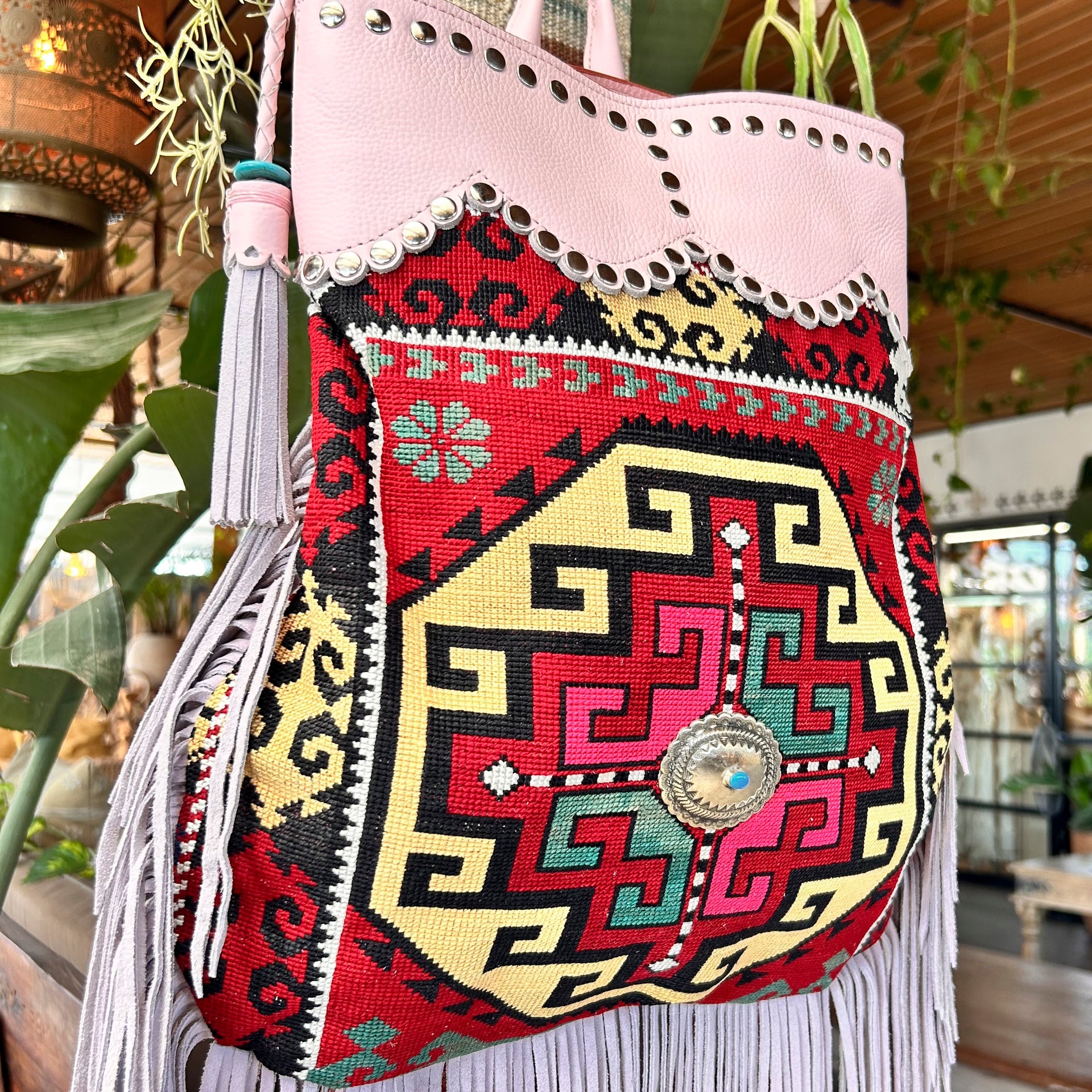 Mochina - World Family Ibiza