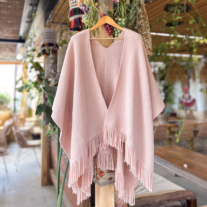 Ruana Carlota - World Family Ibiza