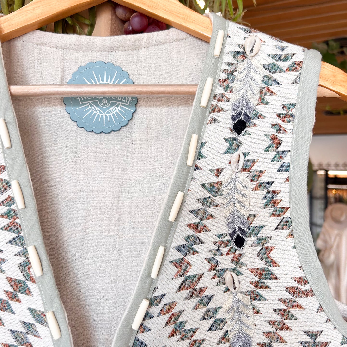 Chaleco Blessings - World Family Ibiza