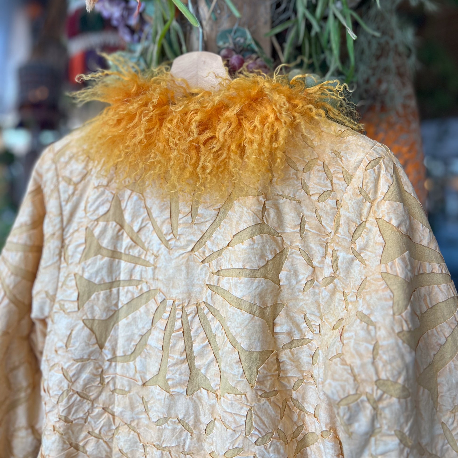 Abrigo Quetzali - World Family Ibiza