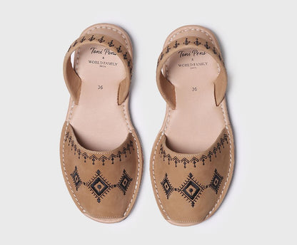 Berber Cuero Sandals - World Family Ibiza